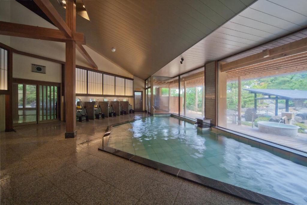 Bazén v ubytování Shogawa Onsen Yumetsuzuri nebo v jeho okolí