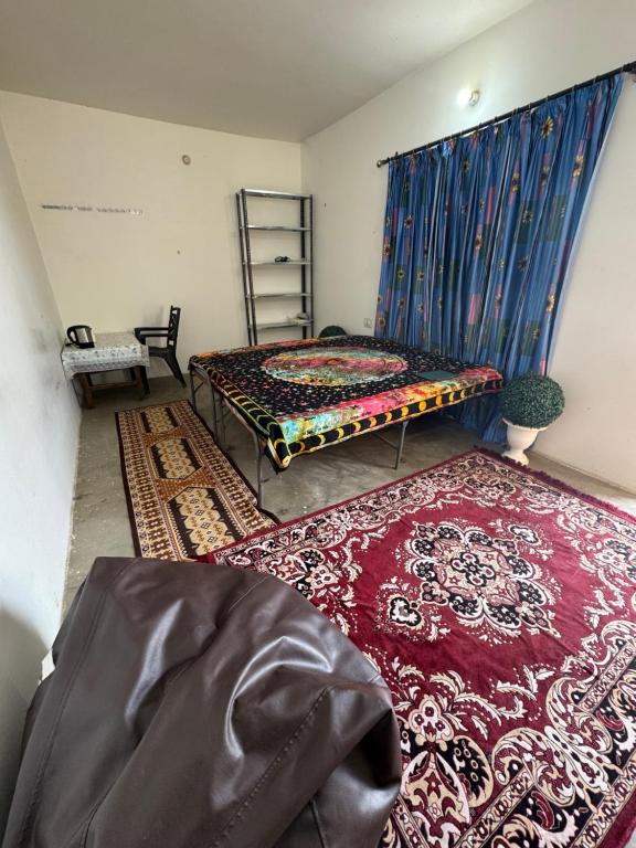 Ένα ή περισσότερα κρεβάτια σε δωμάτιο στο Stay with SaMaRtH