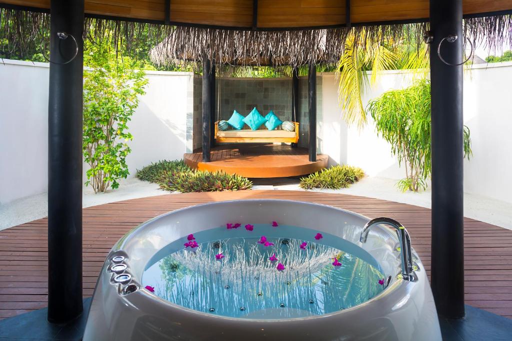 Sun Siyam Iru Fushi with Free Transfer - 4