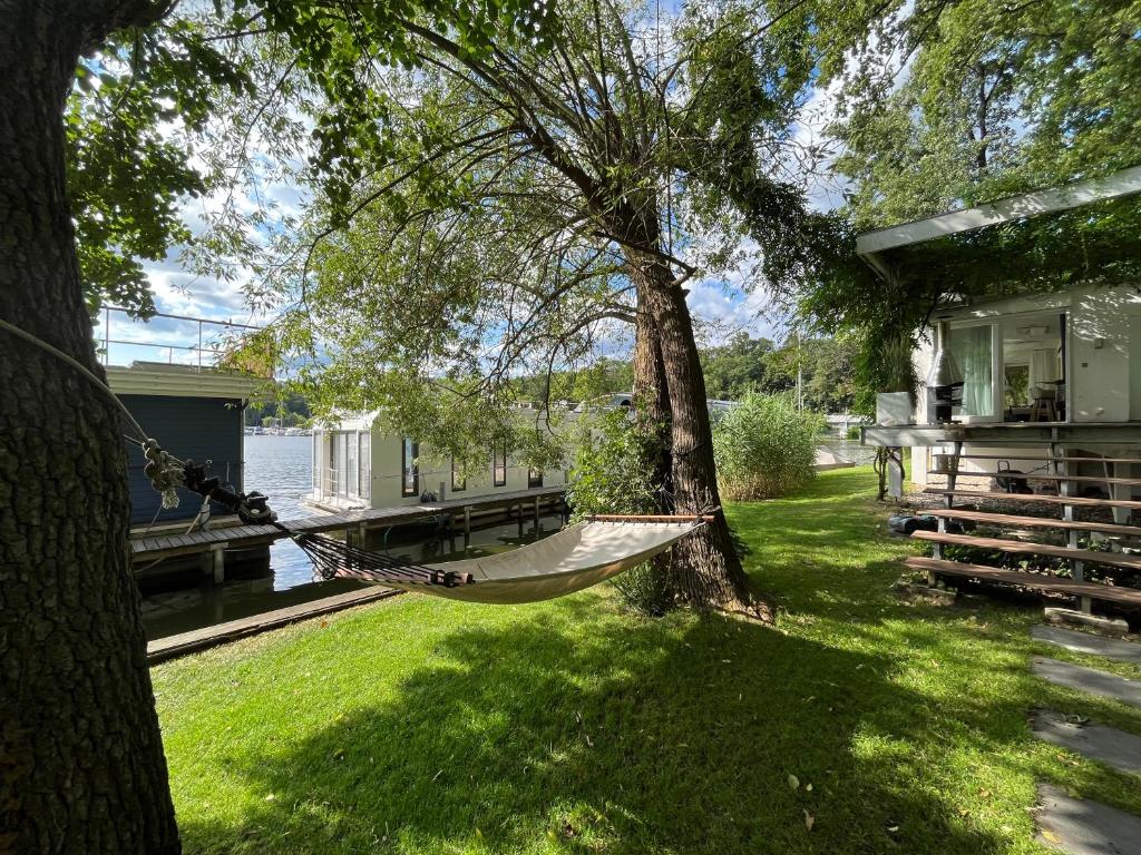 Marina Hausboote und Seelodge - Houseboat