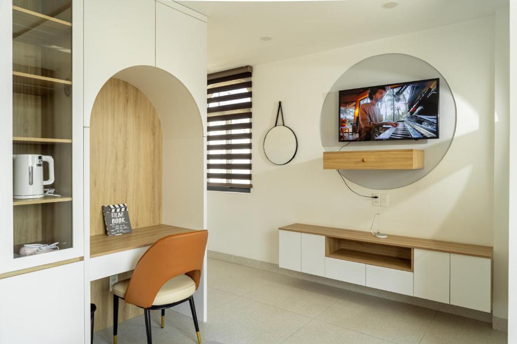 TV a/nebo společenská místnost v ubytování Soul Station - Studio Hotel