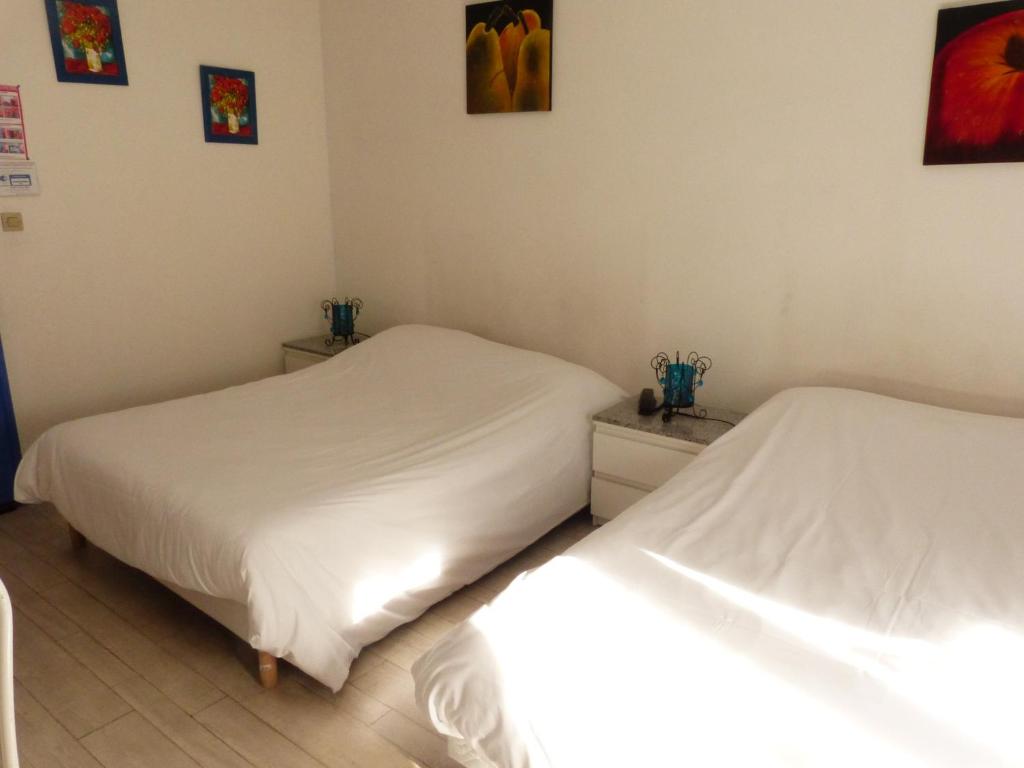 Logis Hôtel Au Croissant - Quadruple Room