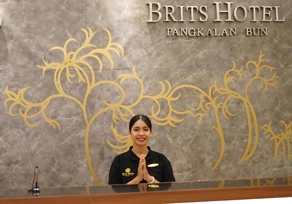 Členové personálu v ubytování BRITS HOTEL PANGKALAN BUN