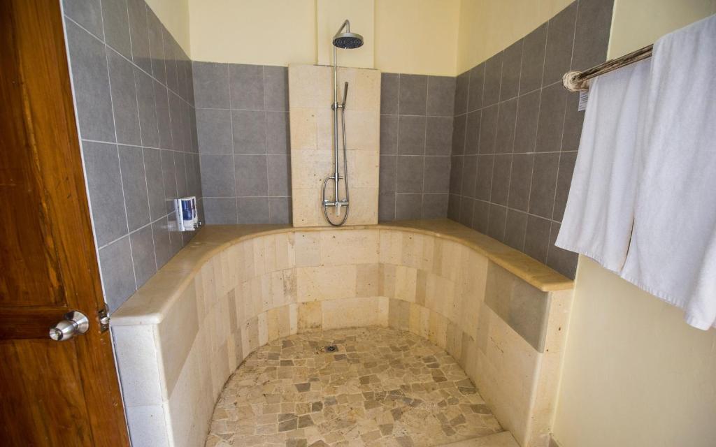 Puri Sari Beach Hotel - 5