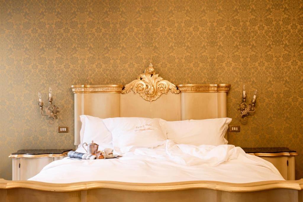 Hotel Flora - Resim 7