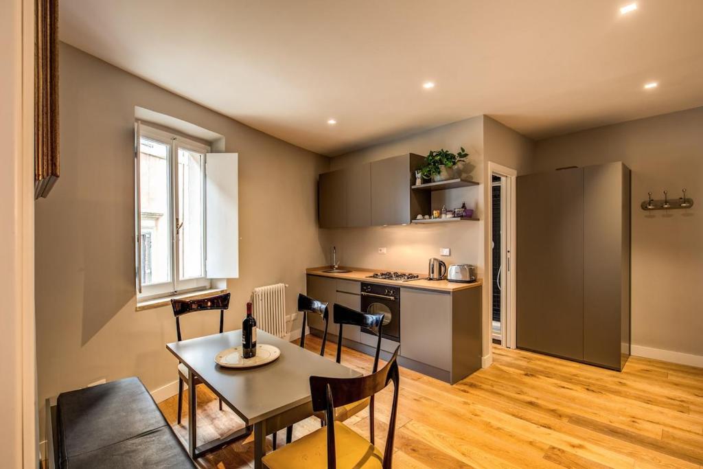 Campo di fiori 2 bedroom int 4