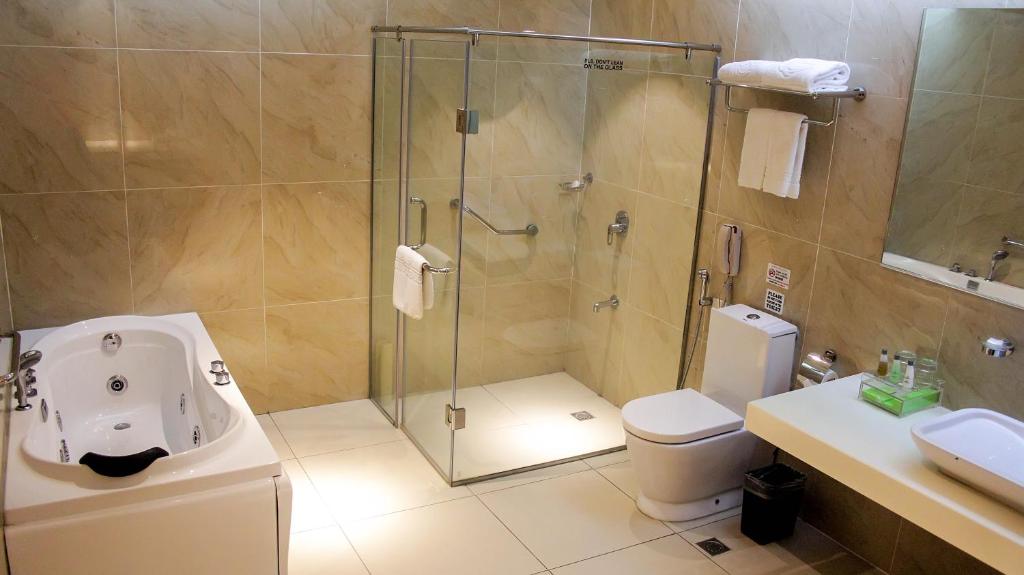 Koupelna v ubytování Brentwood Suites