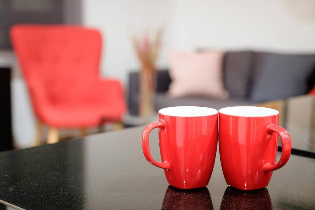 Příslušenství pro přípravu čaje a kávy v ubytování Cigarreras Lovely Loft