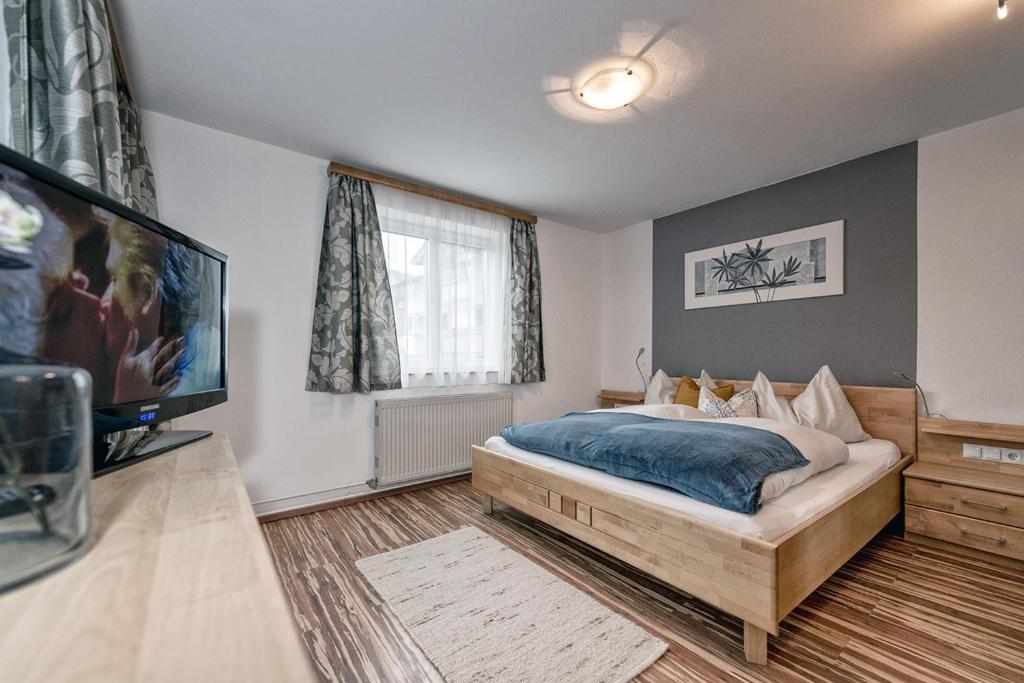 TV a/nebo společenská místnost v ubytování Genuss.Haus.Fankhauser