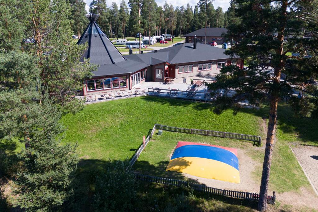 Bazén v ubytování First Camp Ansia - Lycksele nebo v jeho okolí