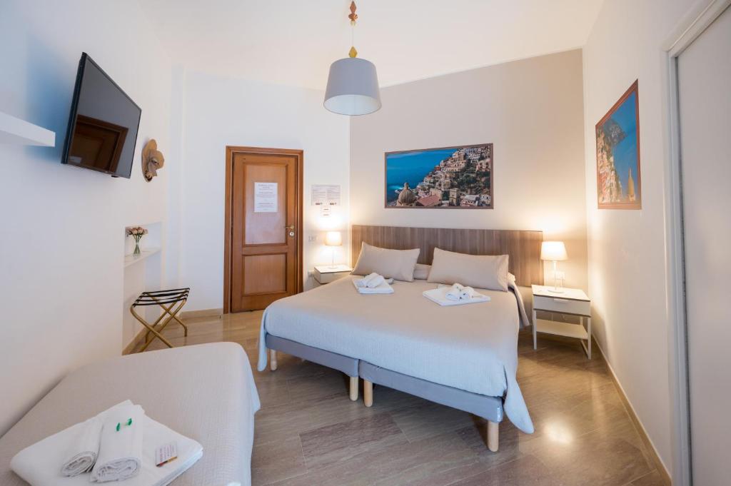 Panoramic Rooms Salerno - 16