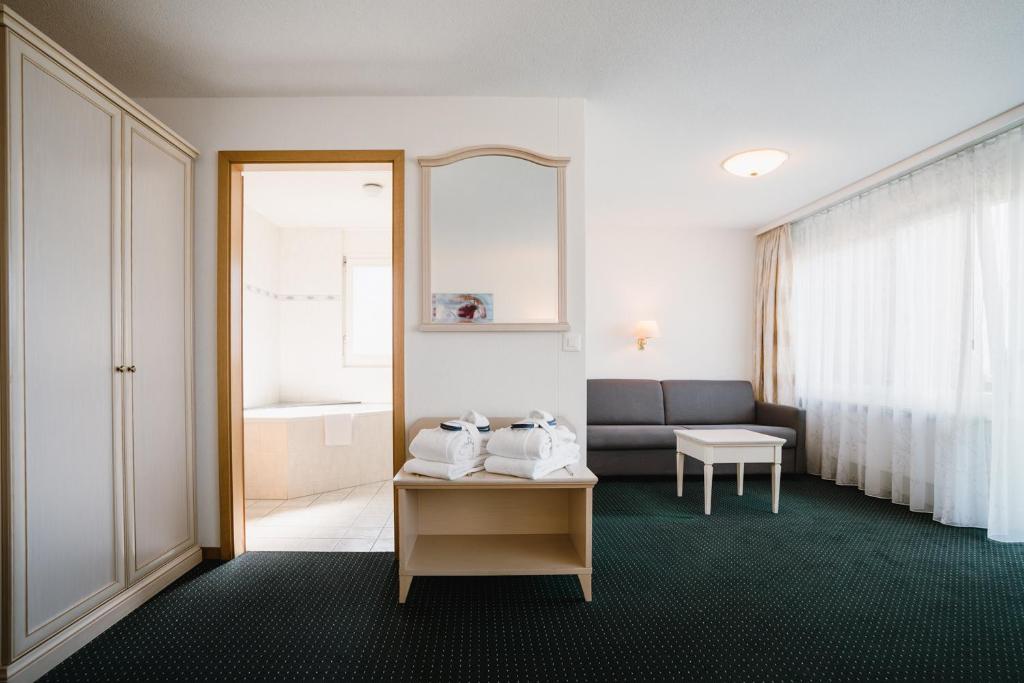 Solbadhotel Sigriswil - Suíte Júnior
