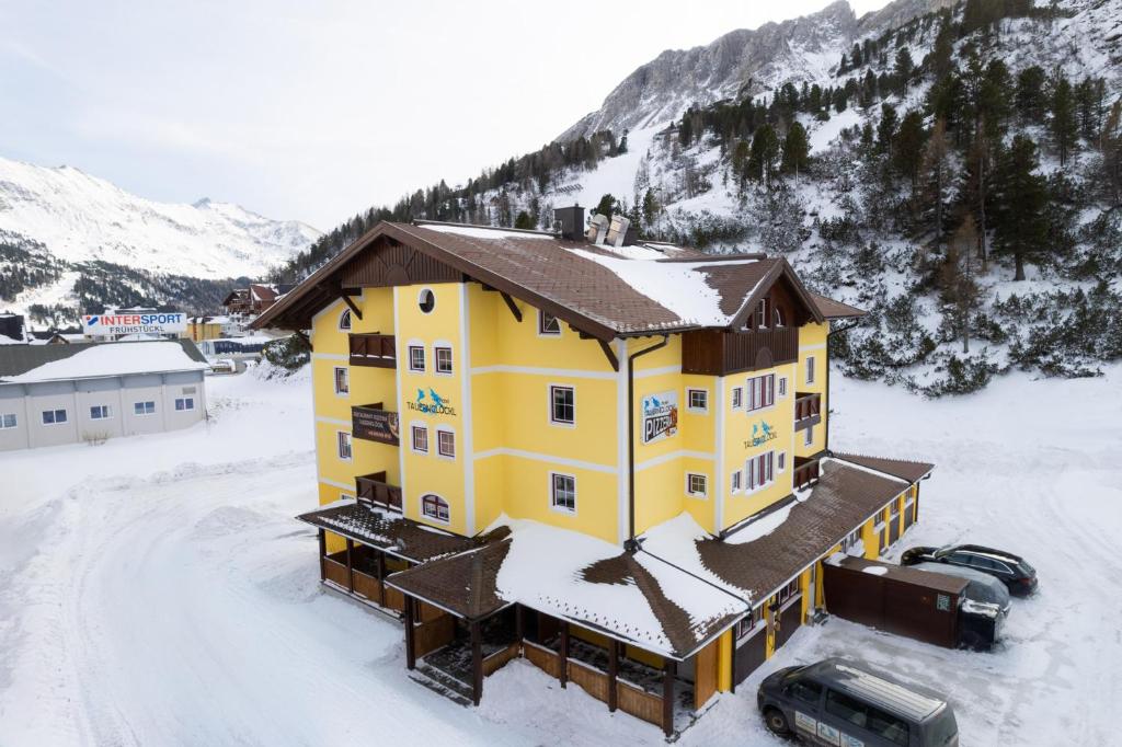 Hotel Tauernglöckl v zimě