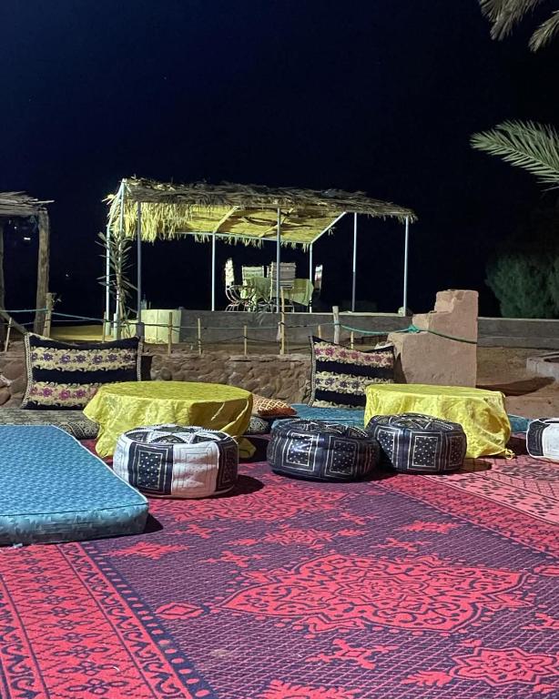 Fotografie z fotogalerie ubytování Mhamid camp happy night v destinaci Mhamid
