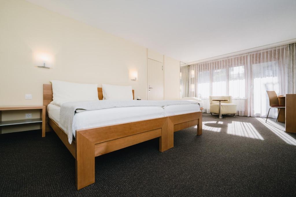 Solbadhotel Sigriswil - Quarto Duplo Com Varanda