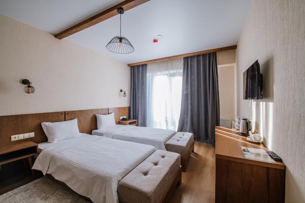 Gudauri Inn - Large Double Or Twin Room - Annex