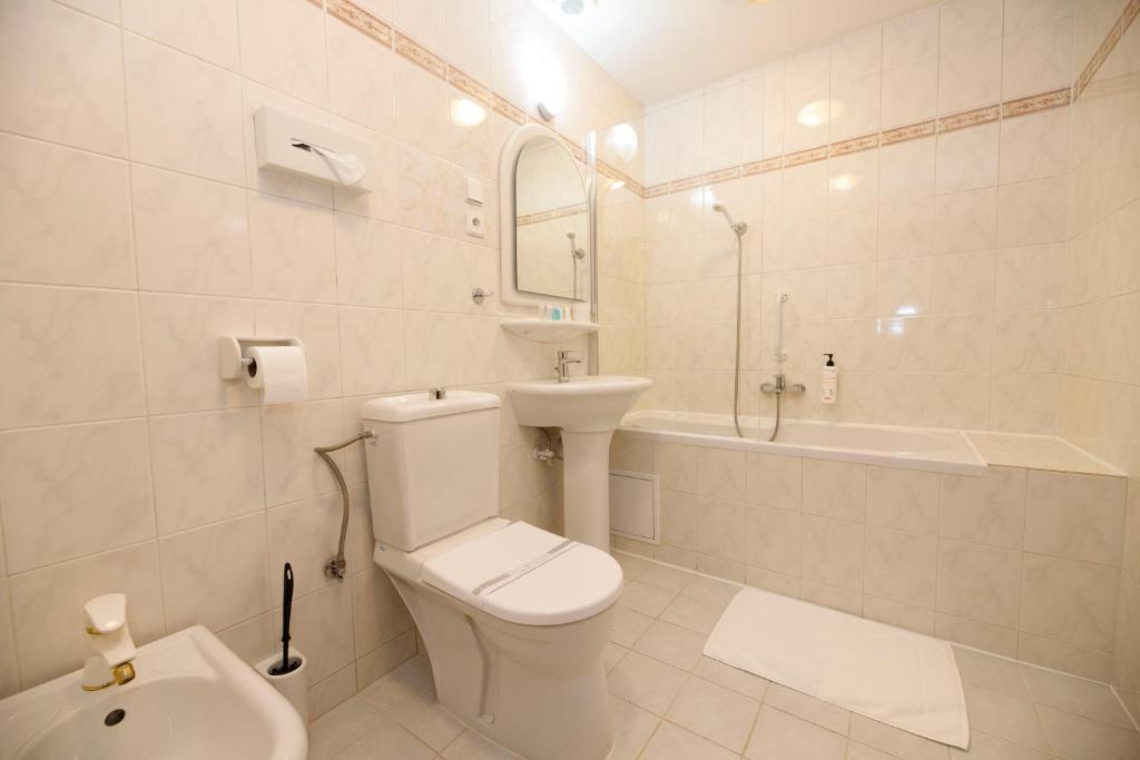 Łazienka w obiekcie Hotel Radnice