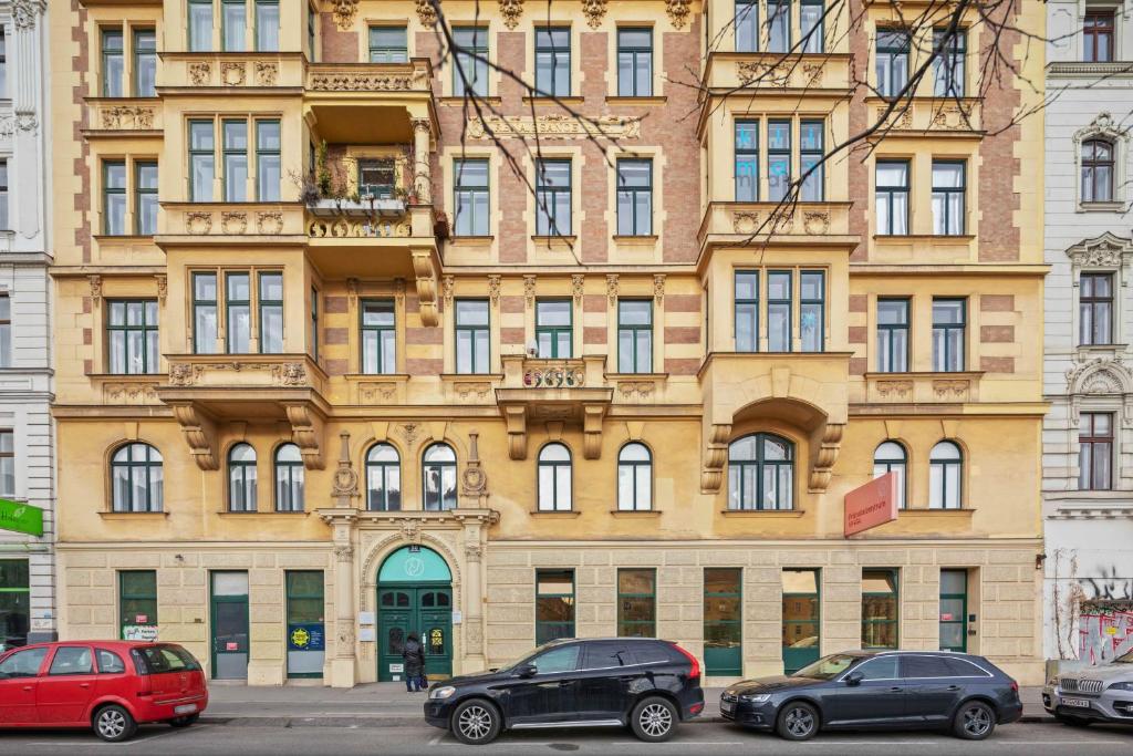 The building in which Az apartmant is located