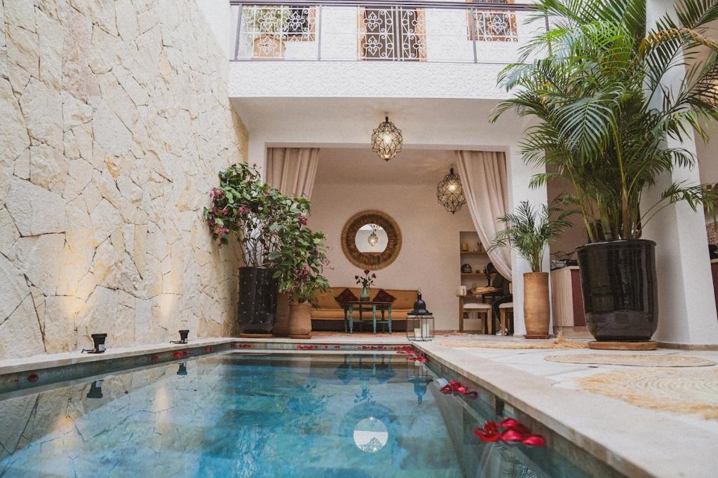 Riad Yuna — photo 2