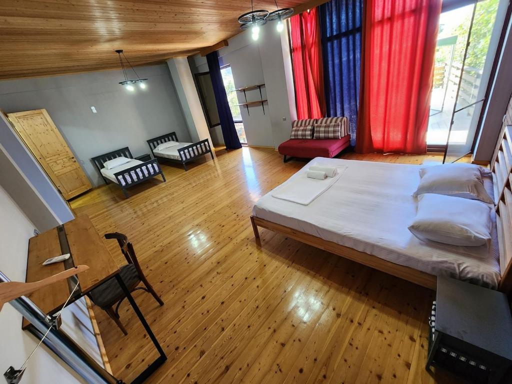 Postel nebo postele na pokoji v ubytování Davids villa