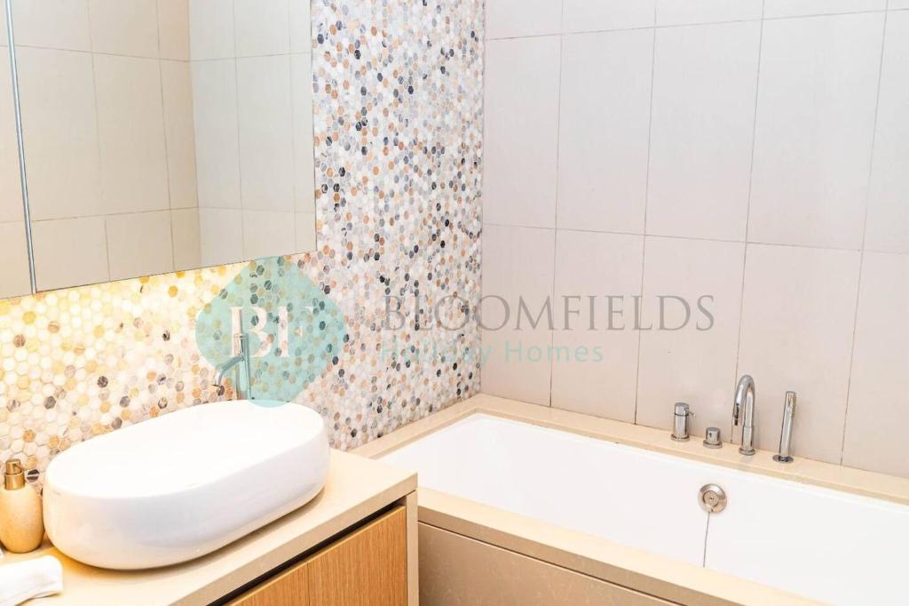 ห้องน้ำของ Bloomfields Mayan 3br Beach Access Yas Island
