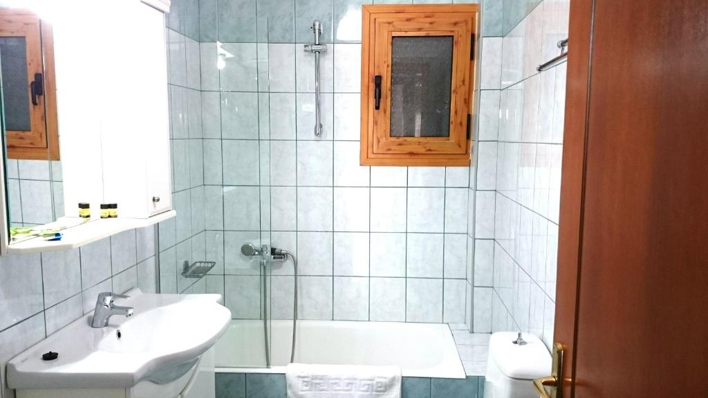 Cave Apartments - 13