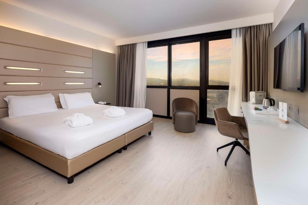 Best Western Plus Tower Hotel Bologna - Resim 5