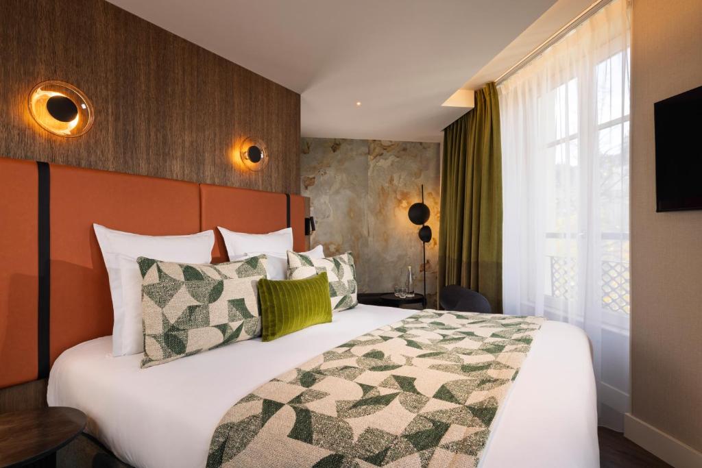 Hôtel Raspail Montparnasse - Resim 45