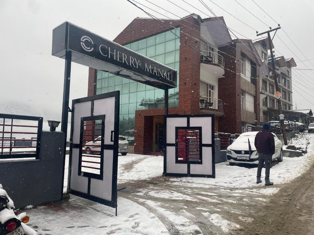 Hotel Cherry Manali v zimě