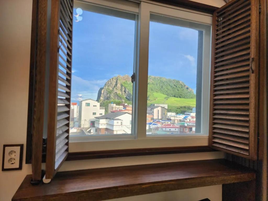 Fotografie z fotogalerie ubytování 푸른제주 펜션 v destinaci Sogüpcho