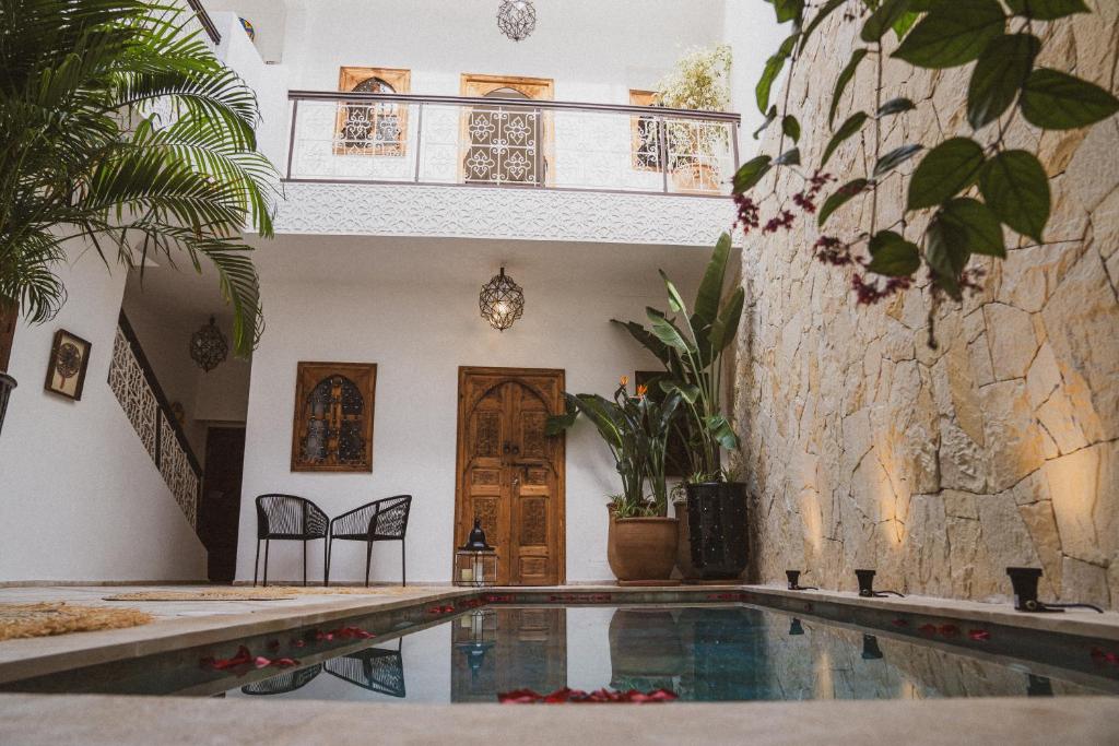 Riad Yuna — photo 5