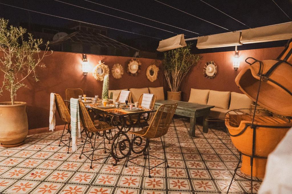 Riad Yuna — photo 6