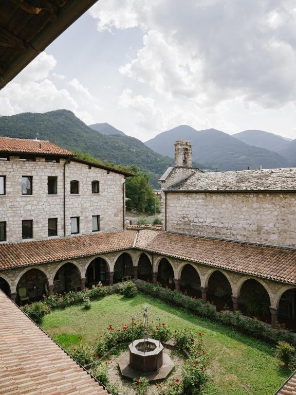 Eremo di Bienno - Double Room With Mountain View