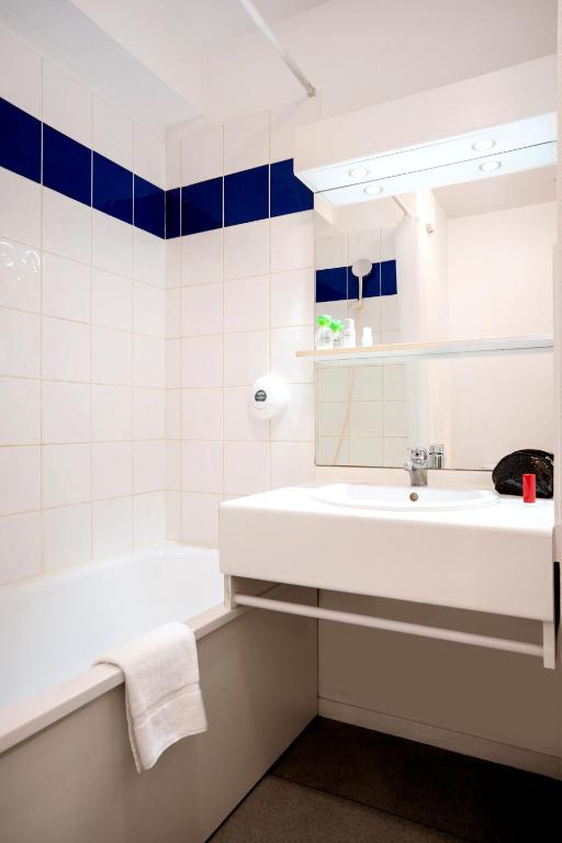 Séjours & Affaires Annecy Le Pont Neuf 8