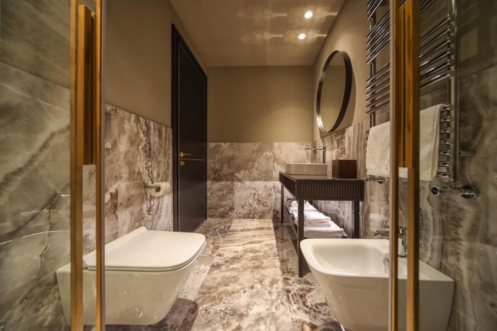 U-Visionary Venezia Hotel - 15