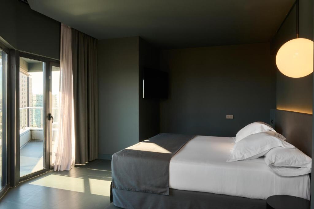 Barcelona Princess - Resim 18