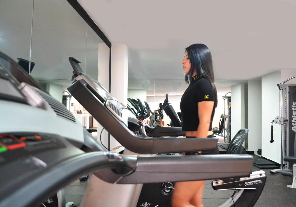 Fitness centrum a/nebo fitness zařízení v ubytování Hotel Grand Park