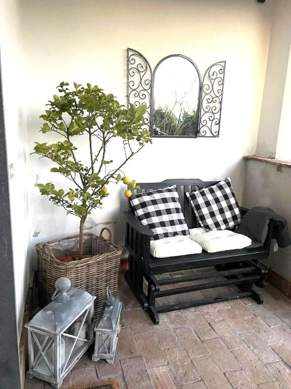 Posezení v ubytování House Oleander in der Toskana - Bigliolo - mit viel Sonne, Garten, Balkon und Terrasse