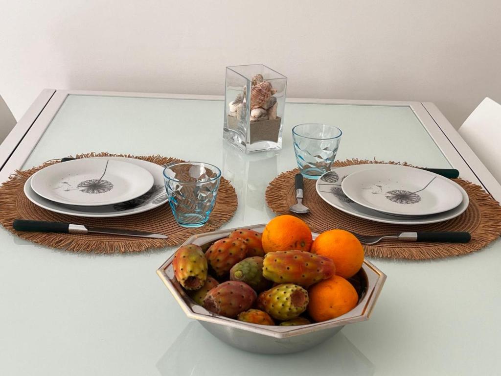 Comida no apartamento ou em algum lugar perto