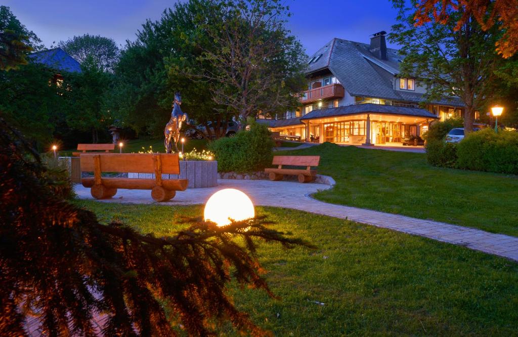 Zahrada ubytování Hotel Schwarzwald-Resort Rößle