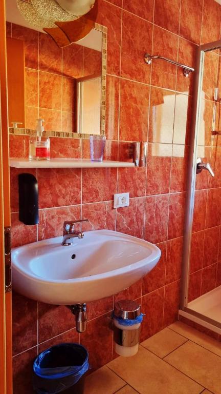 Koupelna v ubytování B&B Maya