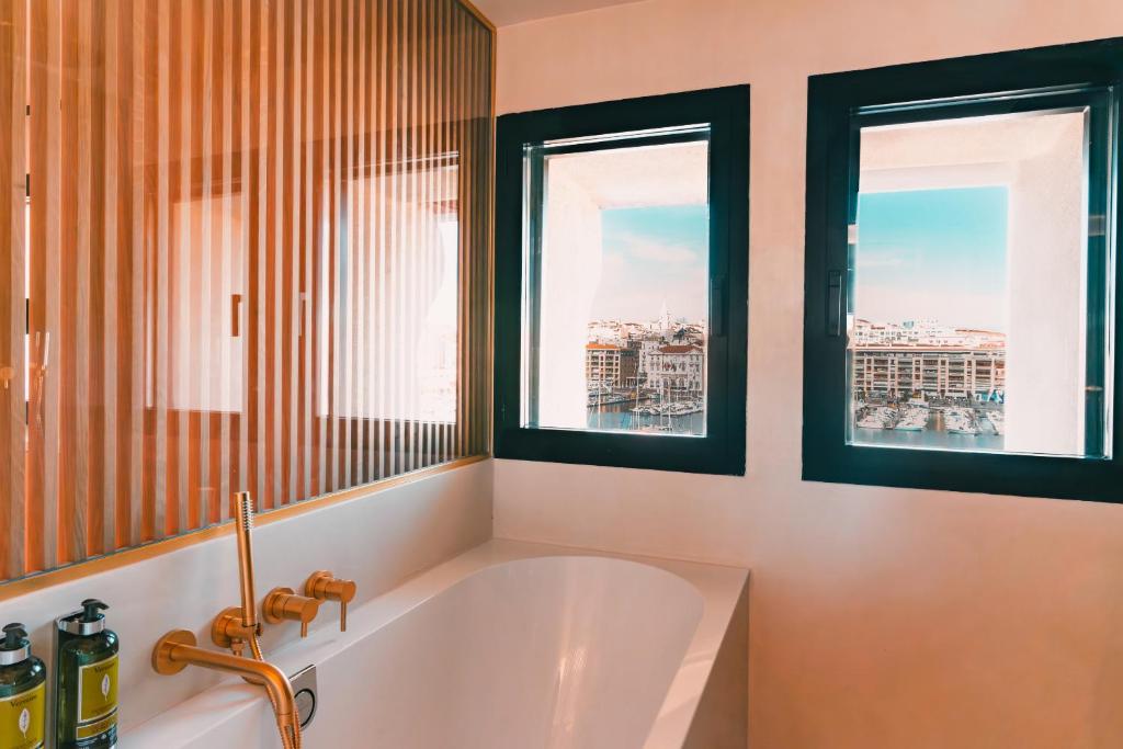 Maison Galante au Vieux Port - Resim 6