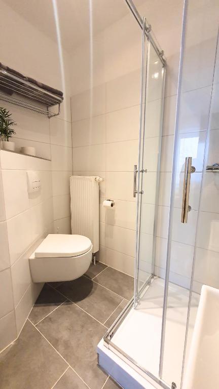 Koupelna v ubytování Good Stay Aparthotel mit kostenlosen Parkplätzen