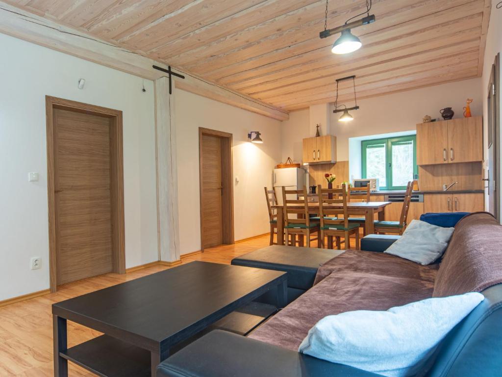 Posezení v ubytování Holiday Home Klobasná by Interhome