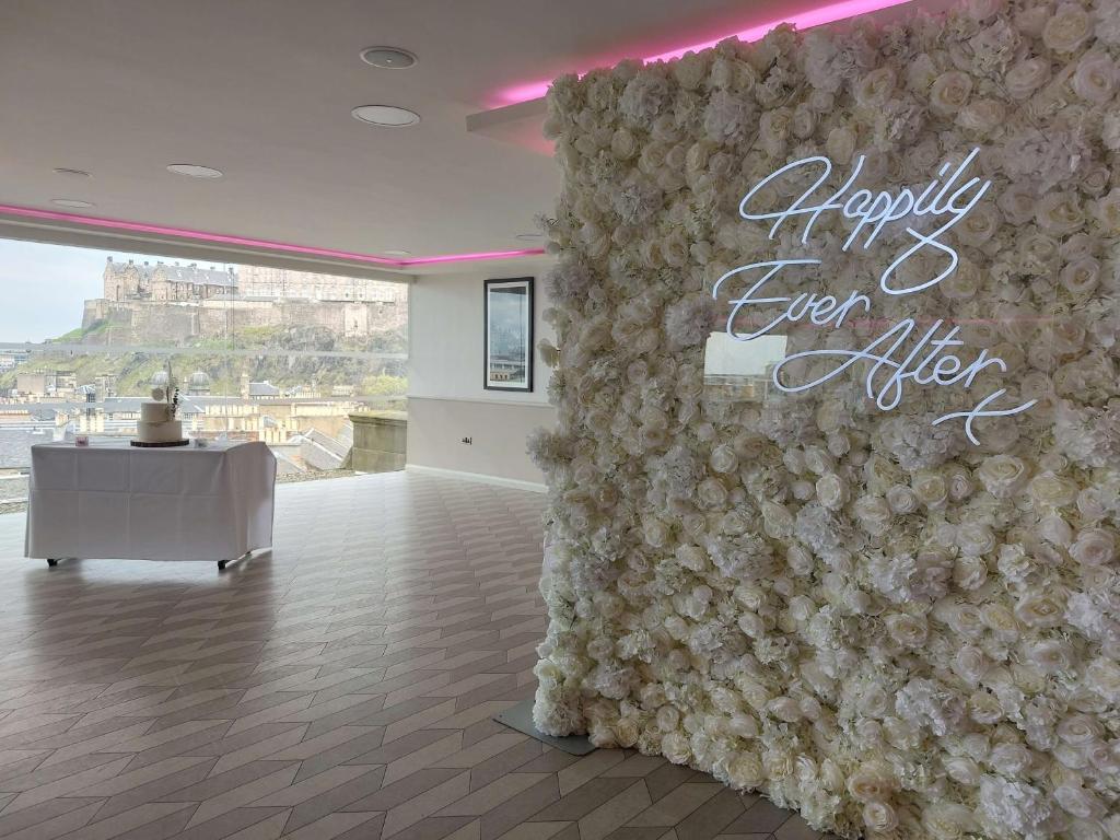 Doubletree by Hilton Edinburgh City Centre - Resim 12