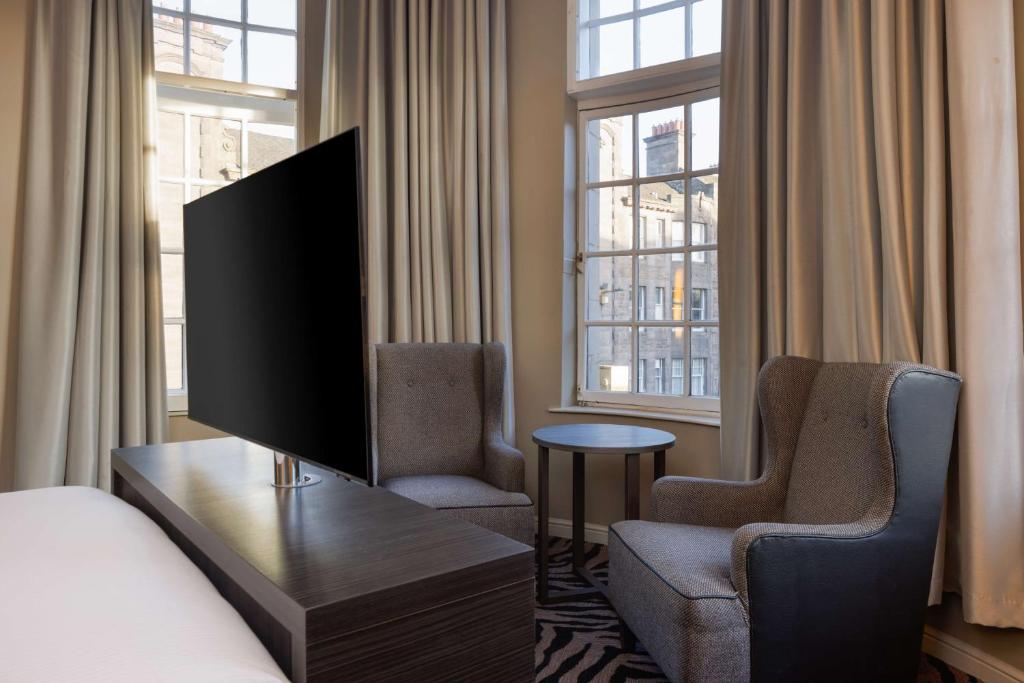 Doubletree by Hilton Edinburgh City Centre - Resim 16