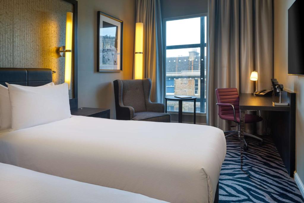 Doubletree by Hilton Edinburgh City Centre - Resim 33