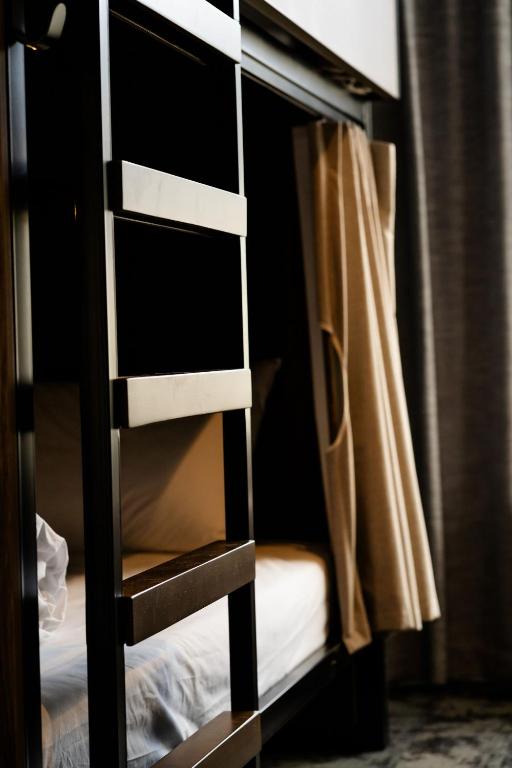 
Bed in 4-Bed Dormitory Room with Ensuite
