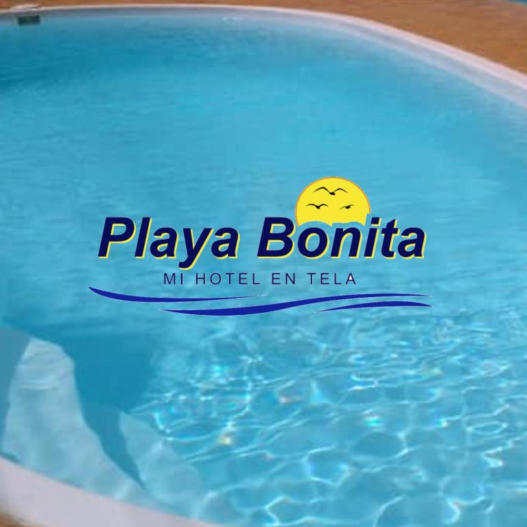 Bazén v ubytování Hotel Playa Bonita Tela nebo v jeho okolí