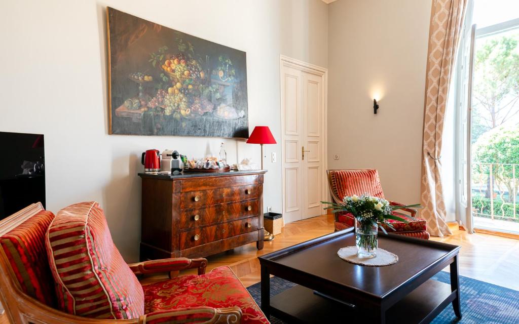 Chateau Talaud - Suite De Lujo